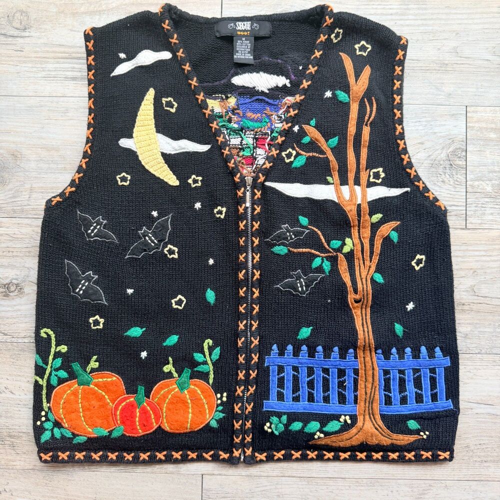 Vintage Halloween Sweater Vest Medium Pumpkin Bat Moon Tree 90s Novelty Knit